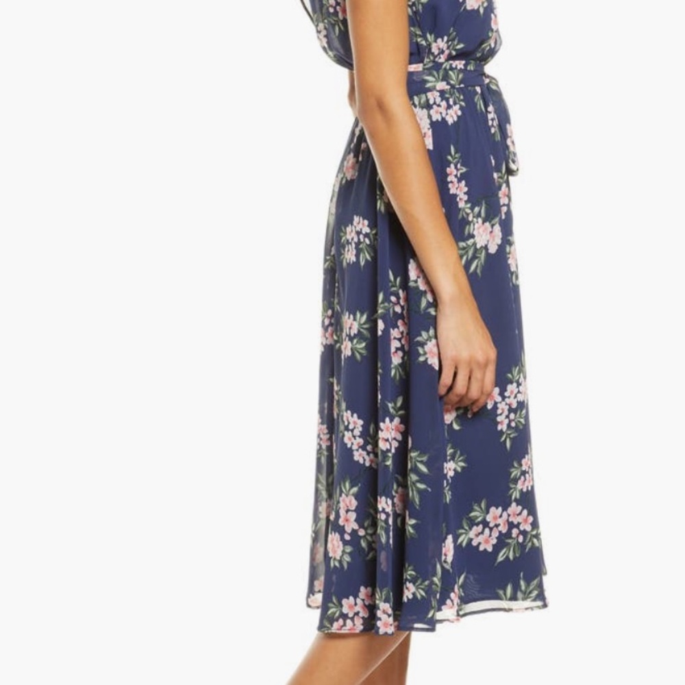 Women’s Floral Sleeveless Chiffon Midi Dress Size 2 - Picture 3 of 10